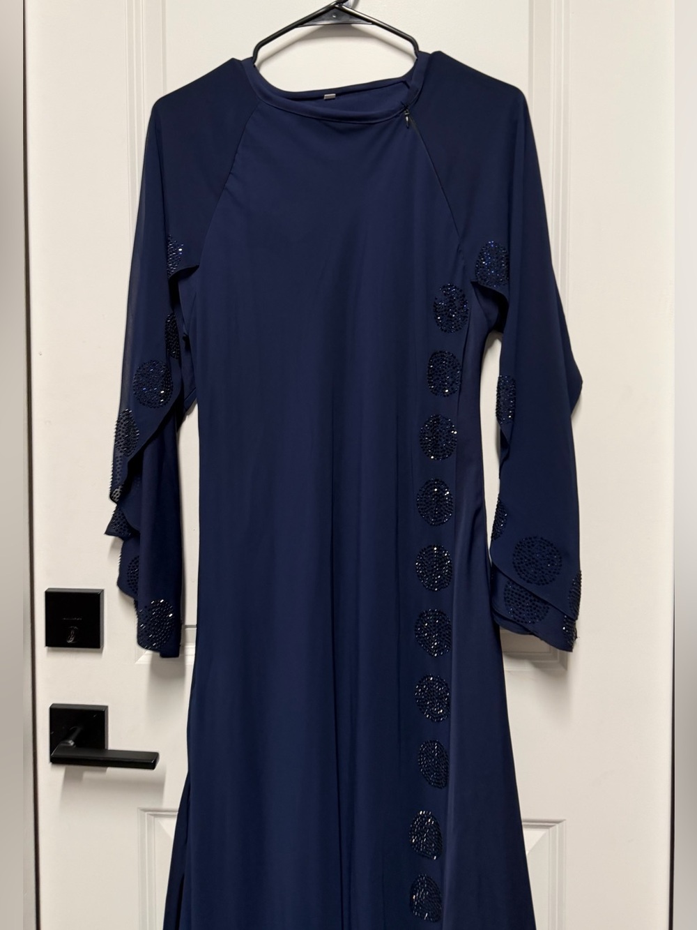 Brand New Saudi Arabian Navy Blue Rhinestone Abaya With Matching Hijab Size 54